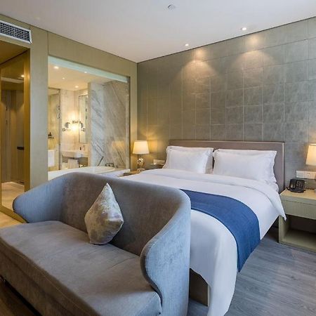 Sawadika Hotel Nakhon Sawan Ngoại thất bức ảnh